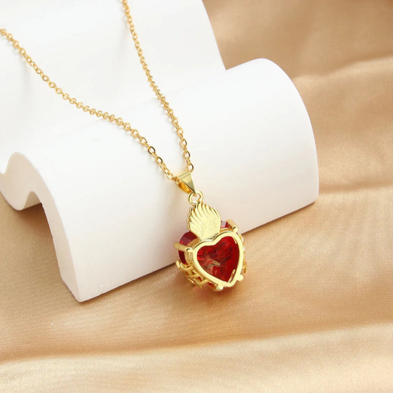 Collana Sacro Cuore – La Fede da Portare sul Petto