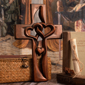 Sculture in legno Amore di Cristo