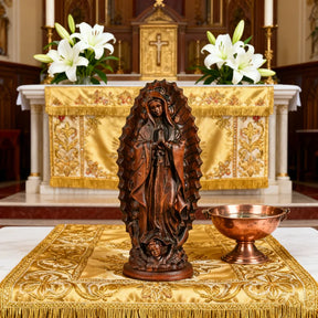 Virgen de Guadalupe en Madera - Barniz Oscuro