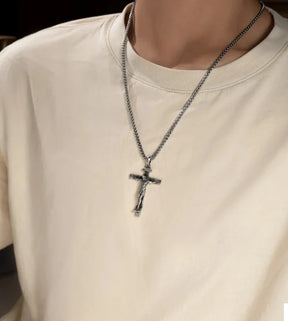 Collar Crucifijo de Jesucristo