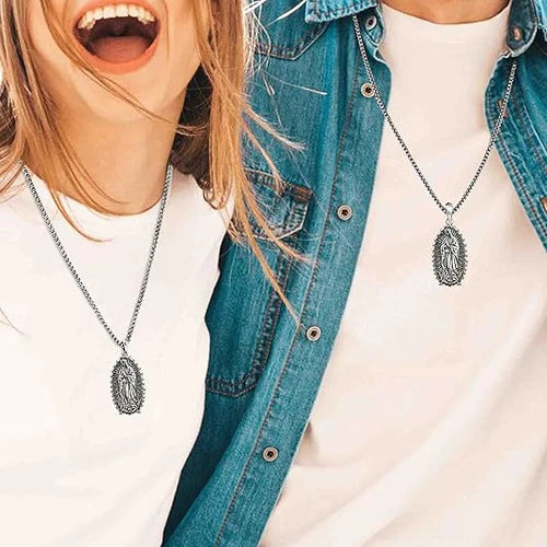 Collar Virgen María de Guadalupe en Plata 925k