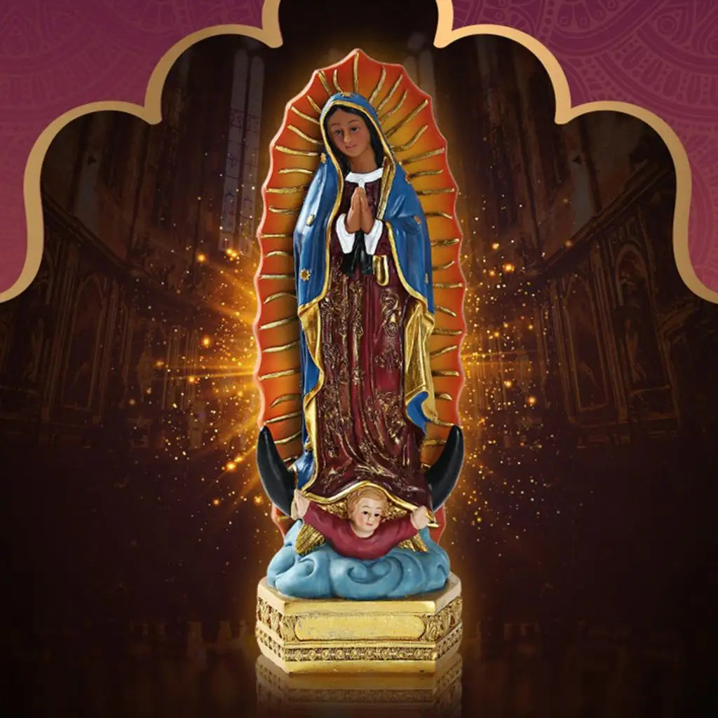 Escultura de la Virgen de Guadalupe