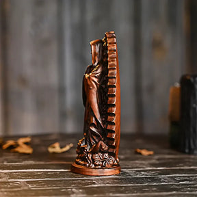 Imagen de la Virgen de Guadalupe en Madera