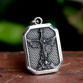 Collar San Miguel Arcángel – Protección y Fortaleza en Cada Paso