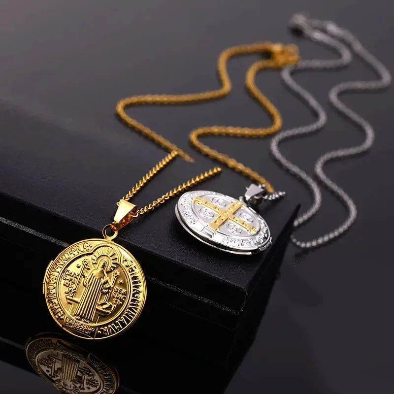 Collar de San Benito de Doble Cara