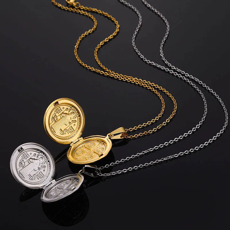 Collar de San Benito de Doble Cara