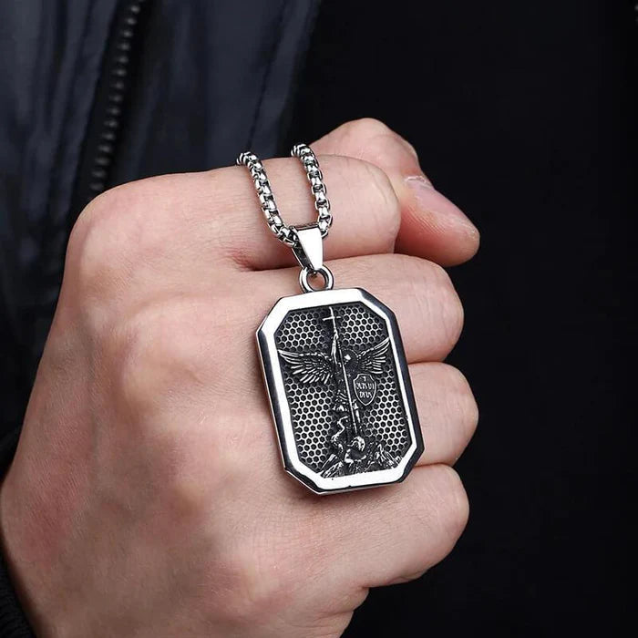 Collar San Miguel Arcángel – Protección y Fortaleza en Cada Paso