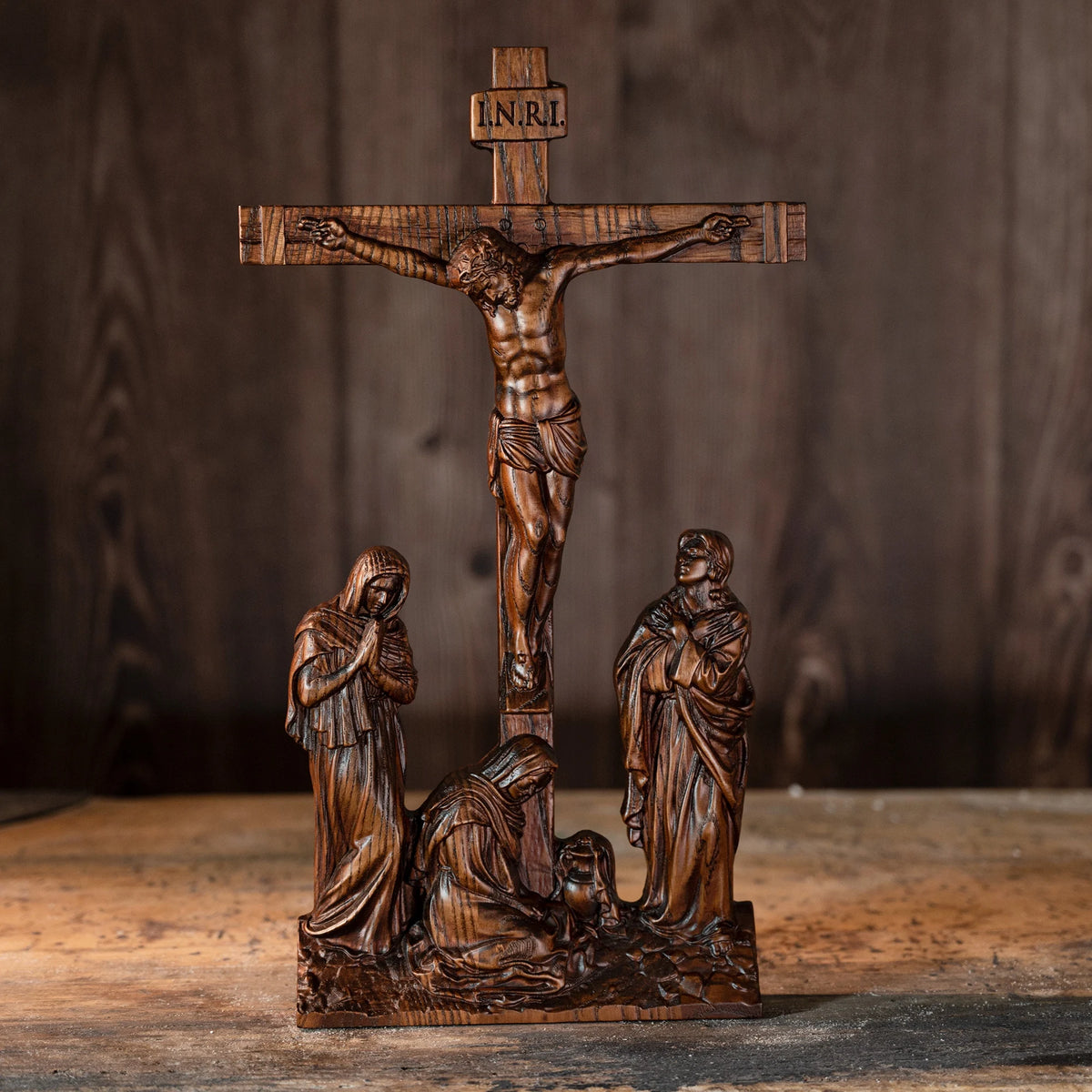 Sculture Religiose in Legno Attraverso