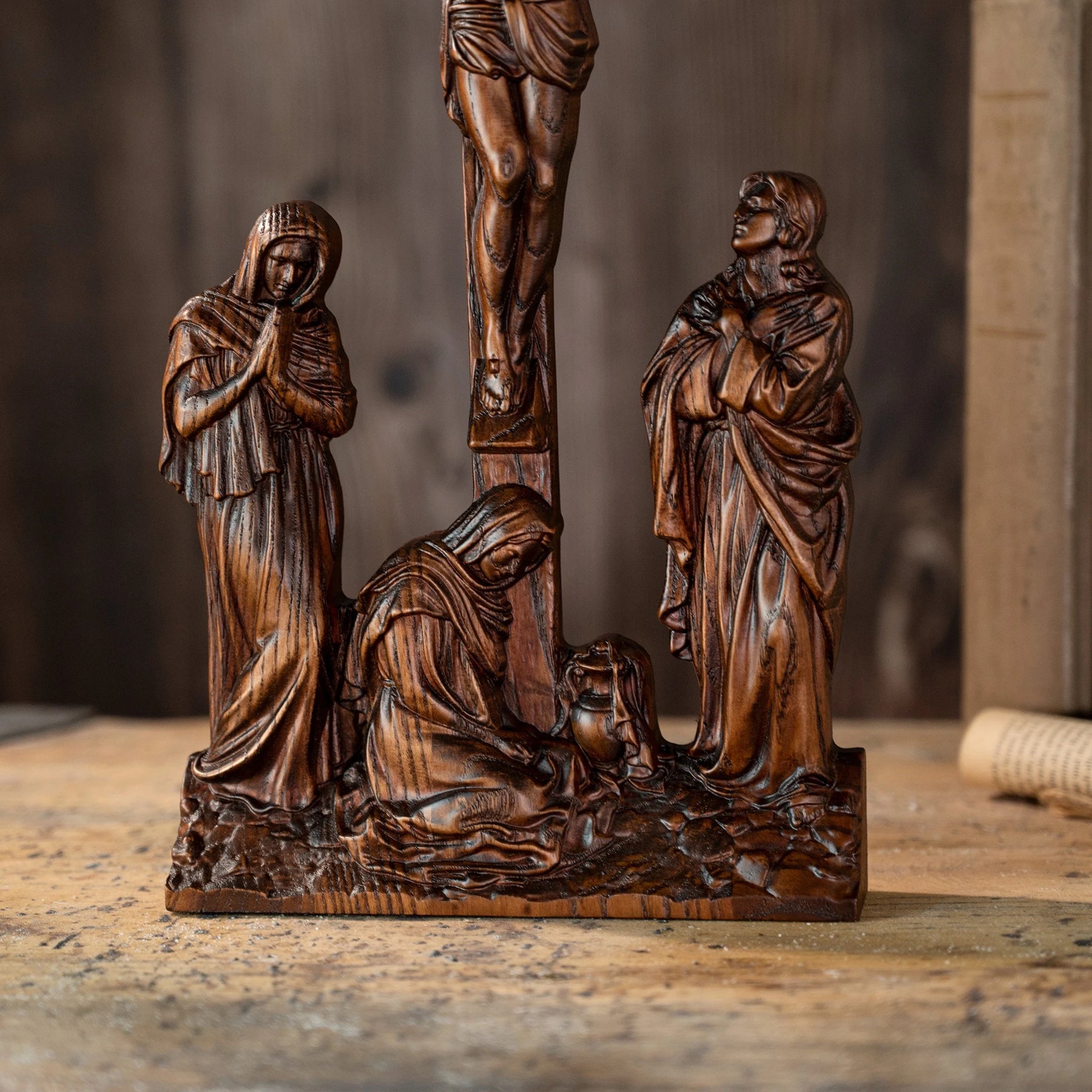 Sculture Religiose in Legno Attraverso