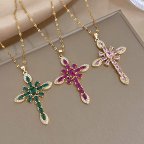 Collana Femminile in Oro 18k – Un Gioiello Unico