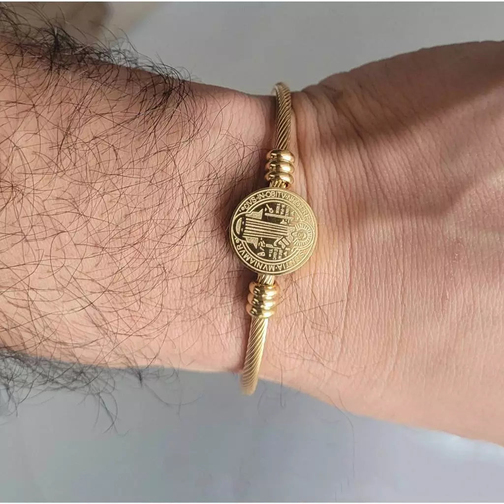 Brazalete de San Benito