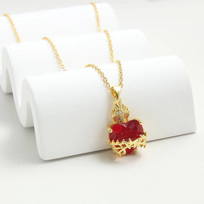 Collana Sacro Cuore – La Fede da Portare sul Petto