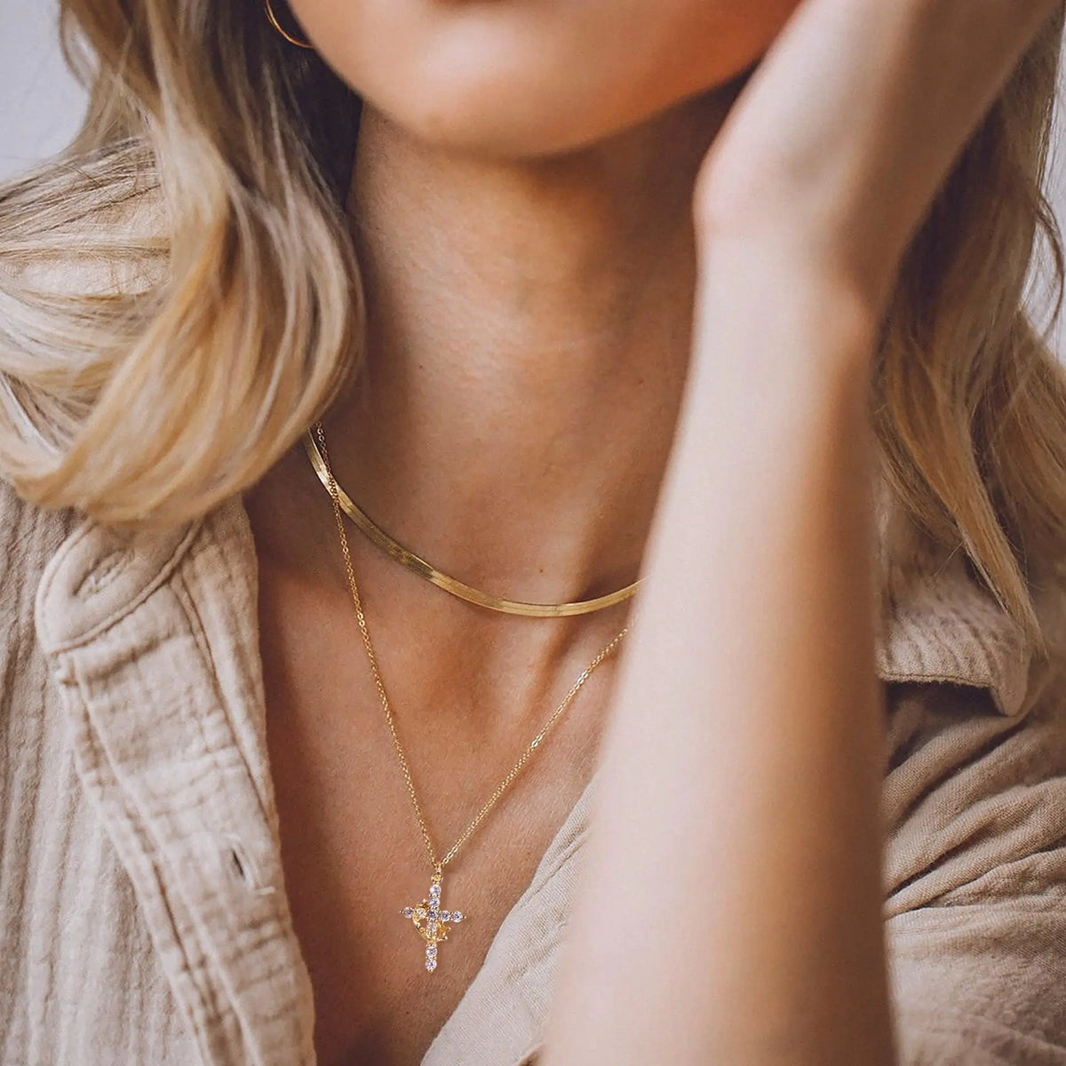 COLLANA CROCEFISSO CON ANELLO
