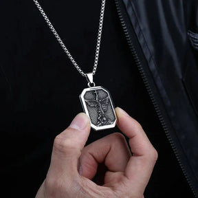 Collar San Miguel Arcángel – Protección y Fortaleza en Cada Paso